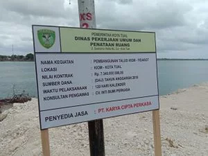 Proyek reklamasi pantai kiom tual