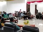 Walikota tual, adam rahayaan, s. Ag, kamis ( 01/04/2021 ) membuka rakor forkopimda di kota tual, dalam menyikapi aksi bom bunuh diri di kota makassar beberapah waktu lalu