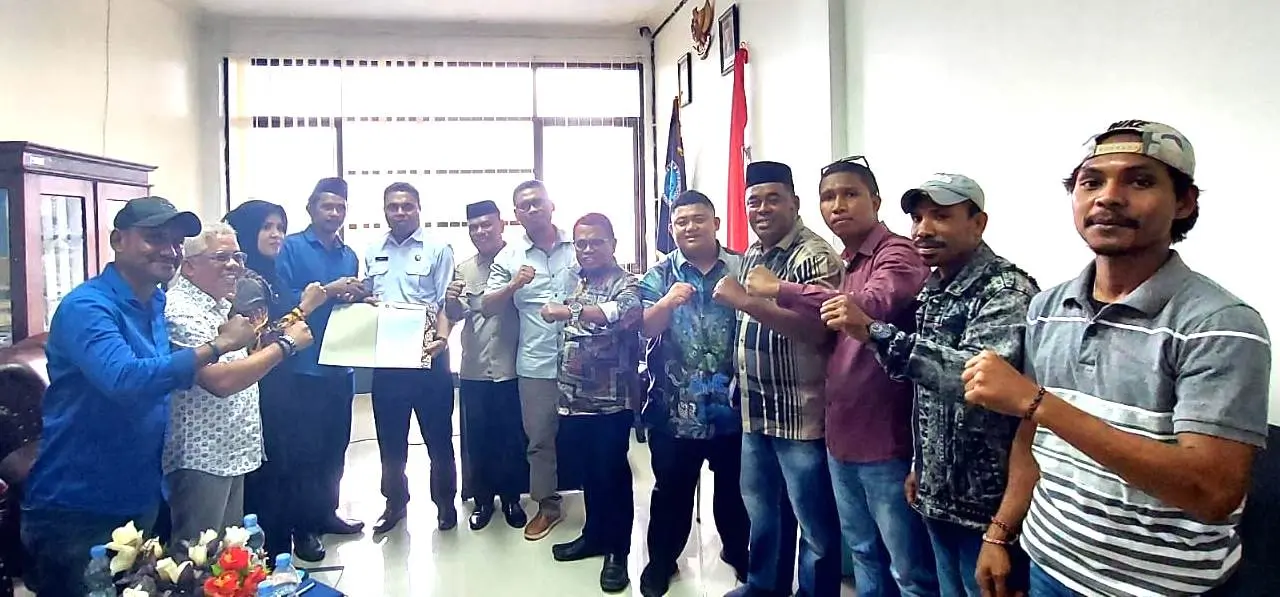 Fim-dprd-kota-tual-bersama-ampeka-bersatu-berantas-narkoba-di-kota-tual.