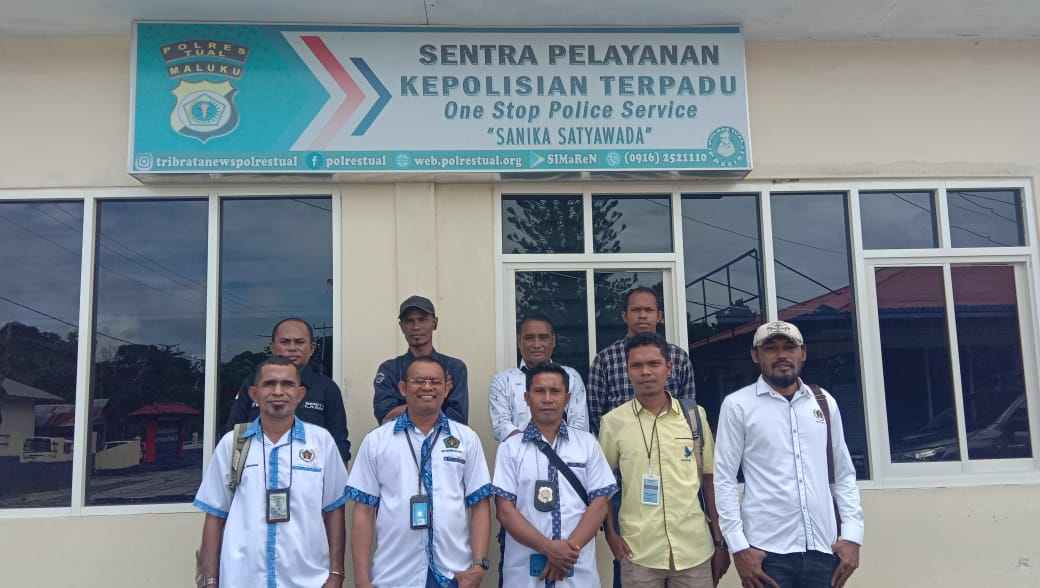 Pwi kota tual mendatangi polres tual, senin 12 juni 2023