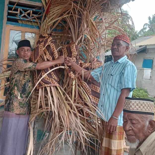 Sasi adat kei di finua mangur tiflen yang terpasang selama tujuh bulan, resmi dicabut, sabtu 10 september 2023