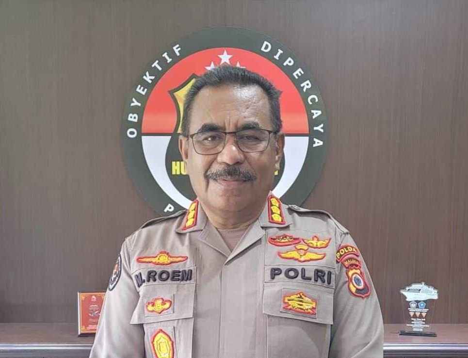 Kabid humas polda maluku, kombes pol m. Roem ohoirat